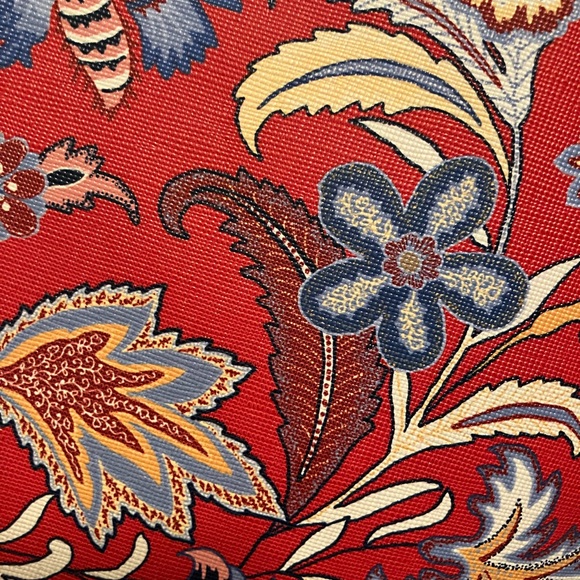 Talbots Large Red Pepper Multi Floral Zip Top Tote Bag in Red Blue Yellow White - Picture 9 of 13